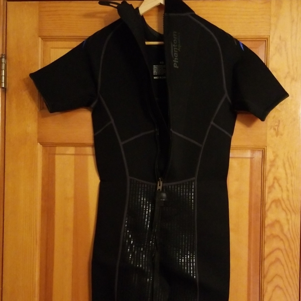 New in package! Marine Phantom Aquatics Wetsuit